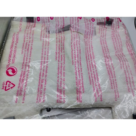 Shark Dust-Away Hard Floor Attachment for HV320 And UV450 W/ Cloth & Manual New - Picture 4 of 10